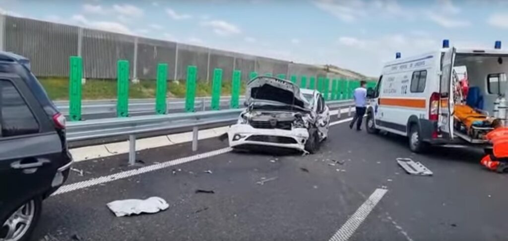 Accident teribil pe Drumul Expres Pitești-Craiova! Trei oameni au fost răniți (VIDEO)