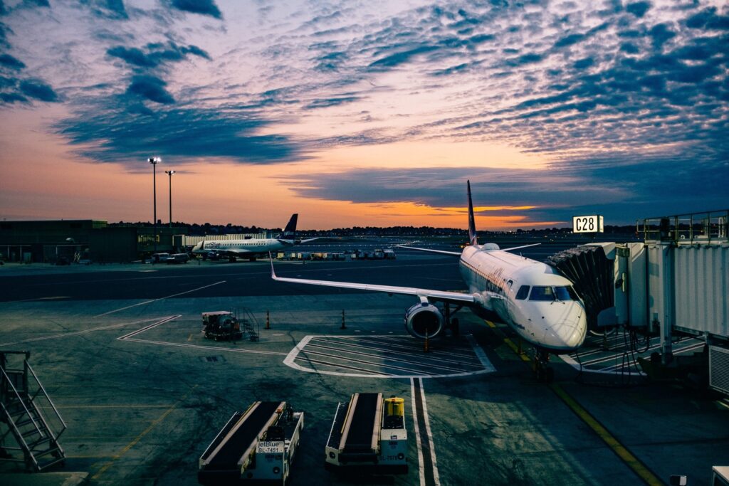 Aeroporturile locale au înregistrat o scădere a numărului de pasageri de 2,6% față de anul 2019