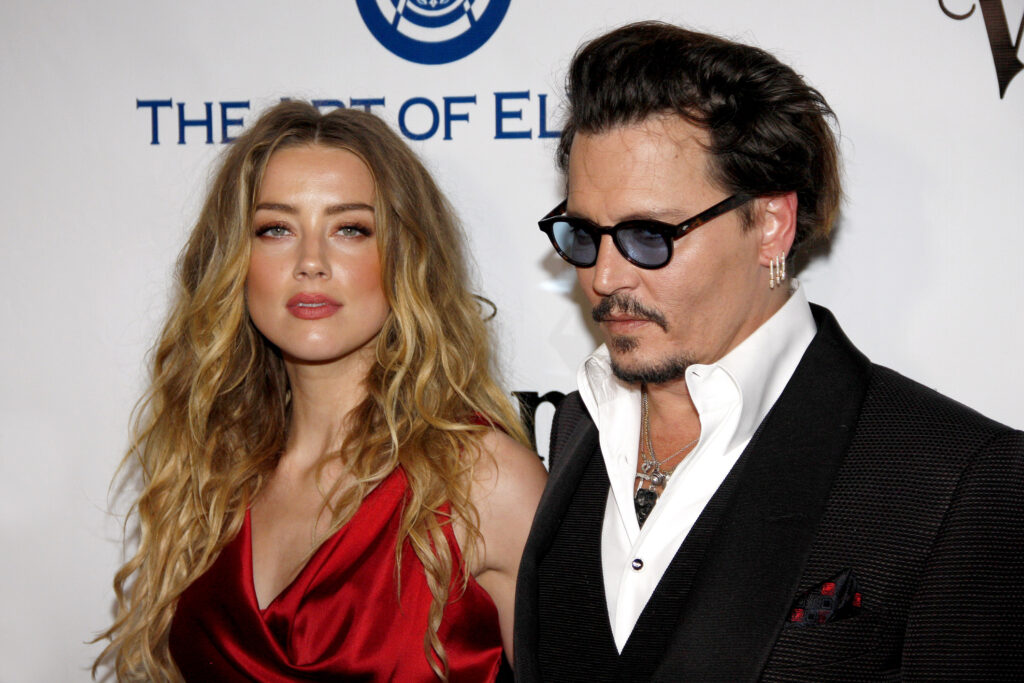 Judecătorii au decis: Johnny Depp a câștigat procesul cu Amber Heard. Actrița are de plătit o avere