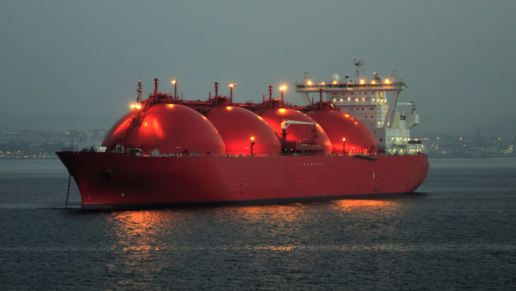 Importuri GNL. Europa cumpără masiv gaze naturale lichefiate de la Putin: „Este şocant”