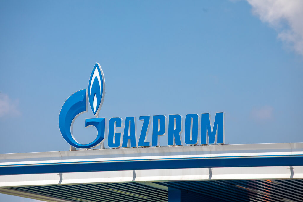 Veniturile Gazprom ar putea scădea cu 50% în 2023