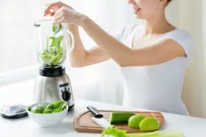 Beneficiile extraordinare ale spanacului. Nu trebuie să lipsească de la nicio masă