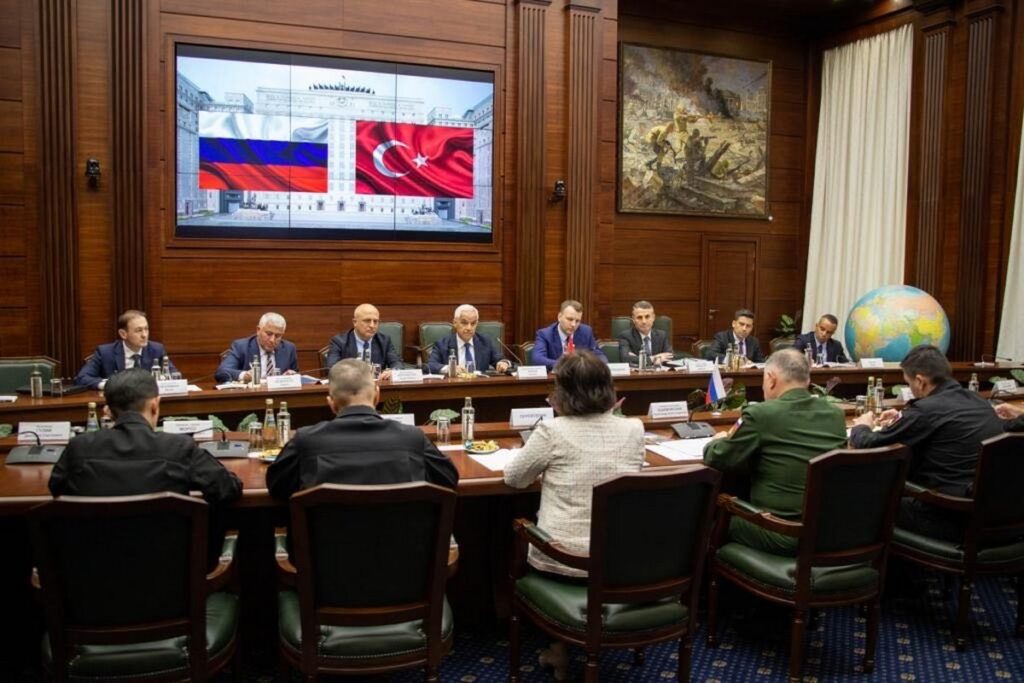 Turcia și Rusia, negocieri la Moscova privind problema cerealelor din Ucraina
