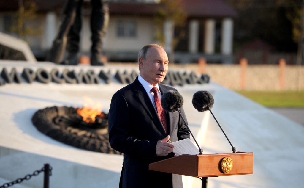 Informația zilei despre Vladimir Putin: Știind că nu mai are mult de trăit, ne-ar omorî pe toți?