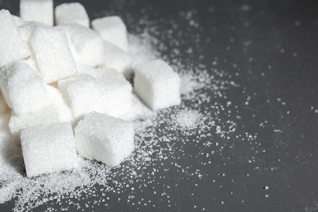 Un studiu revoluționar dezvăluie legătura dintre zahăr, obezitate și sănătatea intestinală
