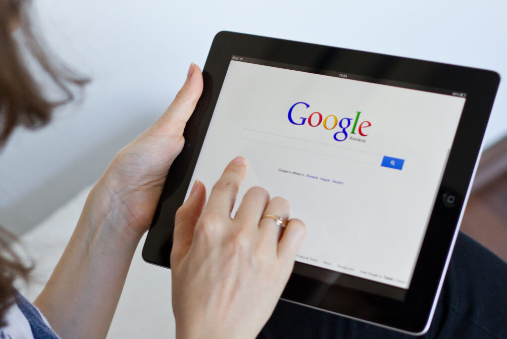 Google testează o nouă modalitate prin care editorii pot genera bani pe site-uri