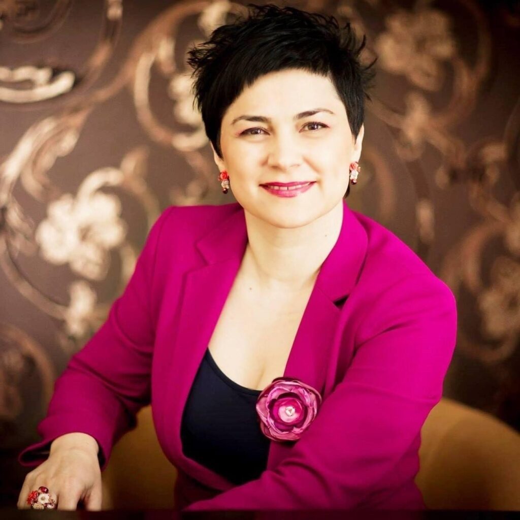Prof. Dr. Daciana Brănișteanu: „Alege să investești în tine pentru a deveni cea mai bună variantă a ta”