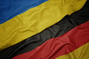 Turbinele discordiei între Kiev, Berlin și Ottawa. Ucraina acuză Germania că a cedat în fața șantajului rusesc