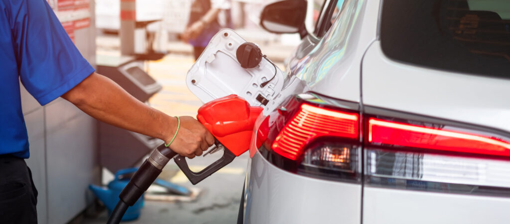 Preț carburanți, 1 septembrie. Plinul de benzină, mai ieftin fix înainte de weekend