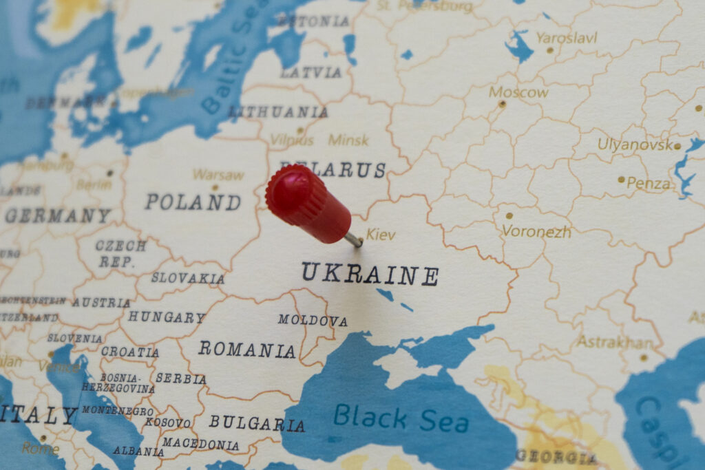 Ucraina: Rusia a adus două nave de război în Marea Neagră