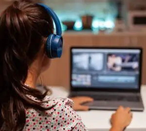 Advertorialul – un instrument de bază în lumea contemporană a afacerilor