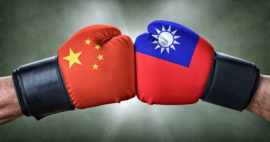 Cresc tensiunile dintre China și Taiwan! Au avut loc mai multe exerciții militare. Chinezii simulează un atac