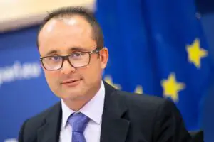 România are nevoie de un plan pentru reducerea consumului de gaz. Soluțiile avansate de Cristian Bușoi