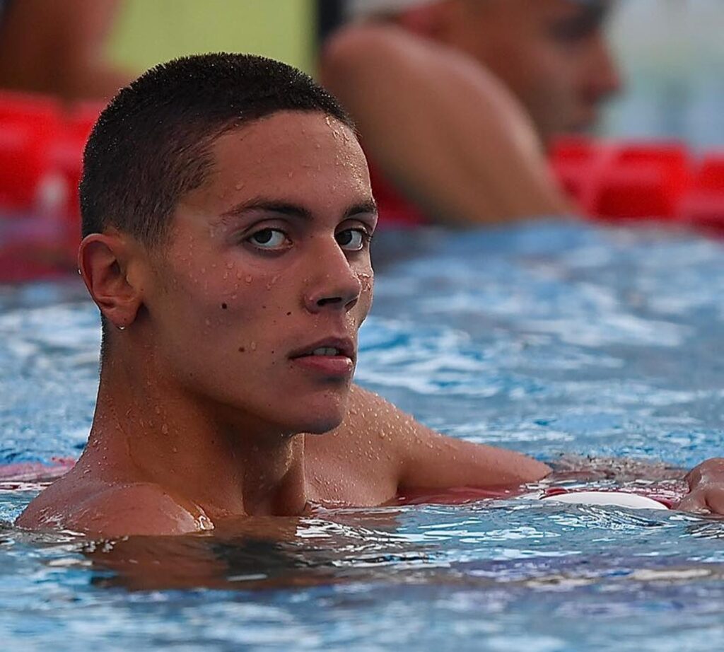 David Popovici, a treia medalie la Naţionalele de înot. A stabilit record naţional la 50 metri fluture