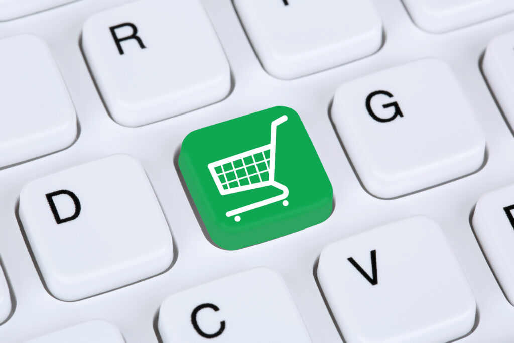 Analiză DigiSinergy: Robotizarea comerțului electronic poate reduce cu 70% costurile magazinelor online din România