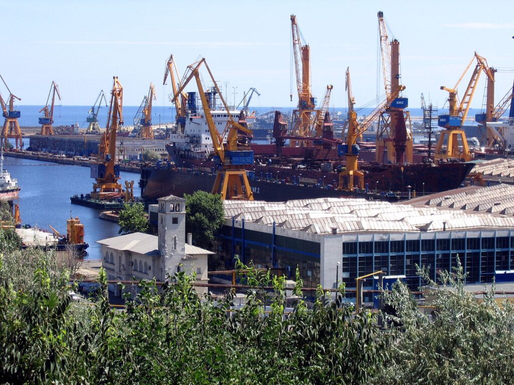 România primește 60 de milioane de euro pentru lucrări feroviare în Portul Constanța și Podul Ungheni