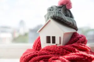 10 idei pentru a-ți micșora factura la utilități în sezonul rece