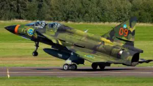 Acesta este bombardierul supersonic conceput să lovească Rusia cu arme nucleare