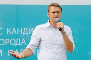 Navalnîi îndeamnă să se voteze la alegerile rusești. Opozantul avertizează că Putin continuă să conducă pe baza represiunii