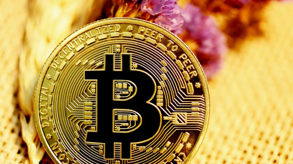 Bitcoin se prăbușește la cel mai mic nivel din ultimele două luni