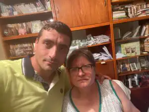 George Simion, dezvăluiri despre părinții săi. Cu ce se ocupă mama sa și ce salariu are