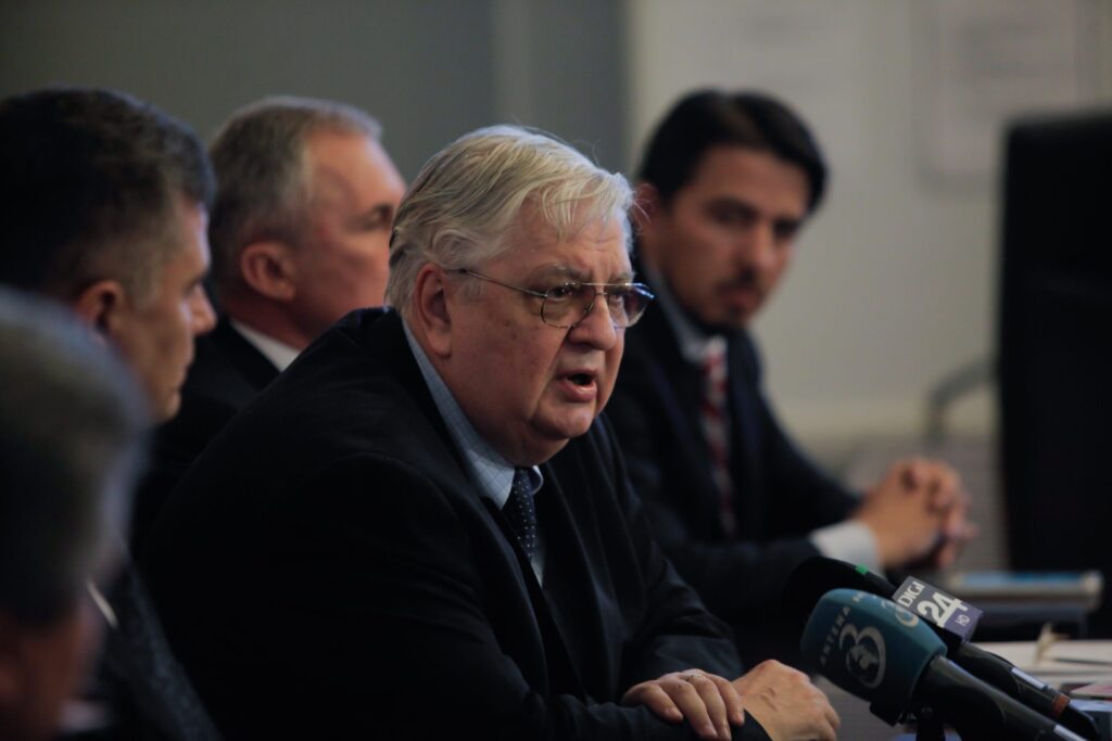 Mircea Coşea, despre prețurile la energie: „Vor fi întârzieri mari cu facturile. Lucrurile se complică”