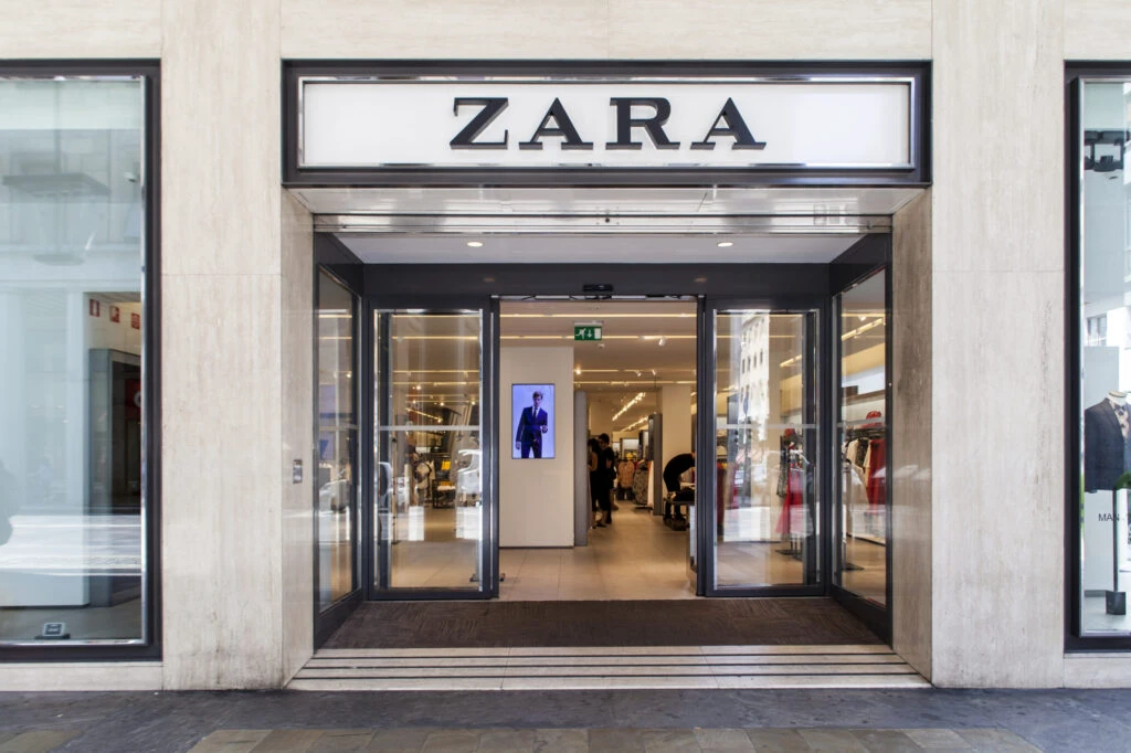 Profitul companiei care deține brandul Zara a crescut în primele nouă luni ale anului 2022