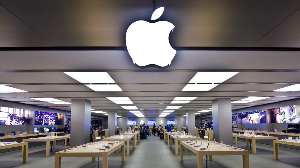 China a provocat pierderi de 200 de miliarde de dolari pentru Apple