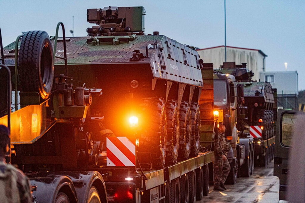 NATO se întăreşte în România! Blindatele franceze au sosit deja în ţara noastră