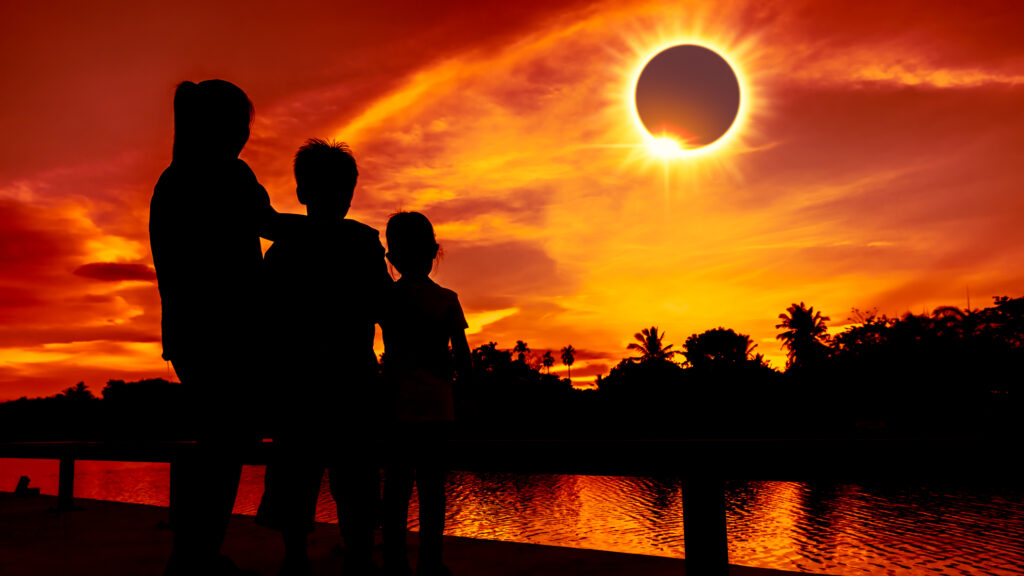 Eclipsă totală de Soare, 8 aprilie 2024. De unde va putea fi văzută