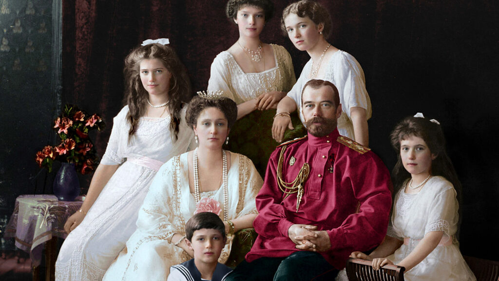 S-a născut moștenitorul familiei Romanov a Rusiei: Prințul Alexander Georgievich Romanov