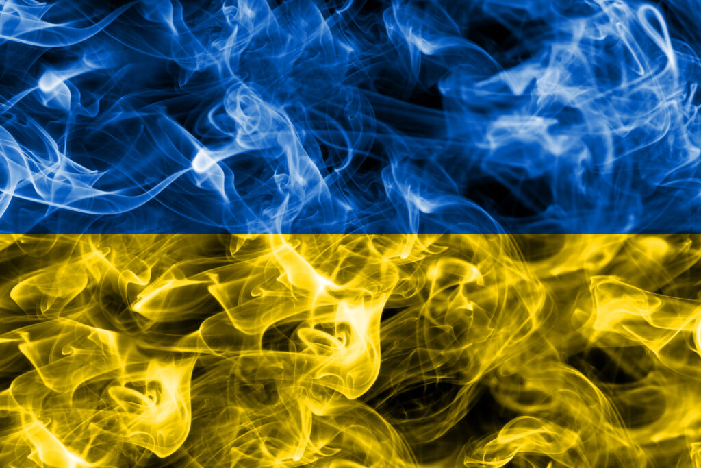 Ucraina riscă să rămână fără energie electrică! 50% din sistemul energetic a fost distrus