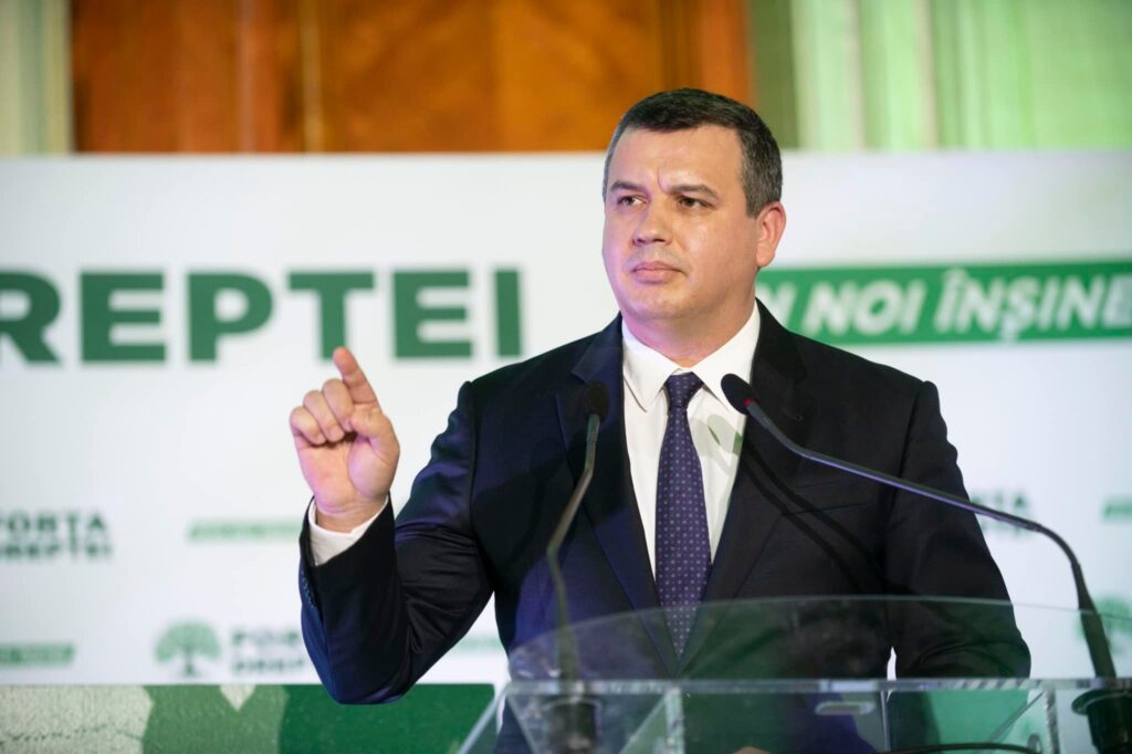 Eugen Tomac: Ar trebui să existe un protocol în aşa fel încât să existe un poliţist arondat fiecărei şcoli din România