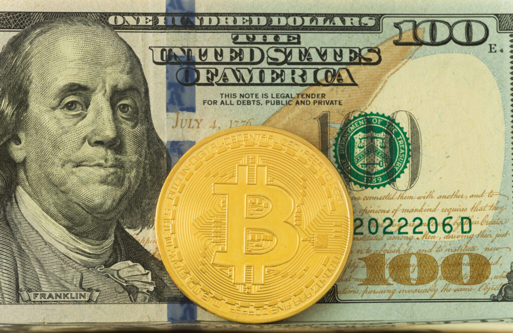 SUA solicită confiscarea a peste 1 miliard dolari în Bitcoin furați de pe platforma online Silk Road