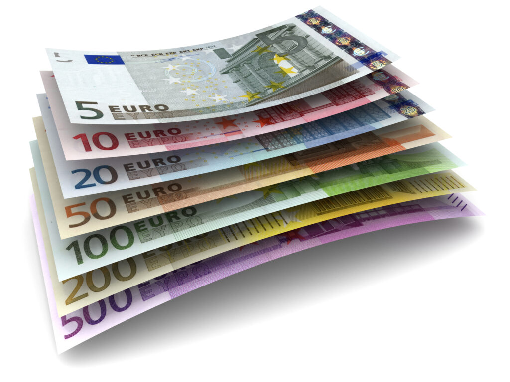 Anunțul momentului pentru românii din străinătate! Se dau gratis aproape 700 de euro pe an
