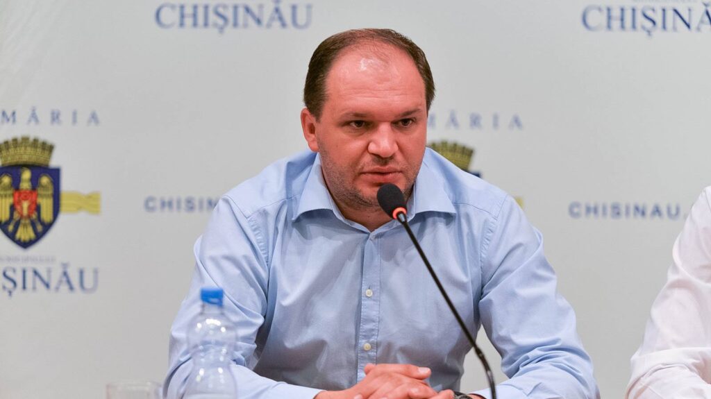 Primarul Chișinăului, alertat de arestarea agenților FSB. Unul din ei era apropiat de partidul său