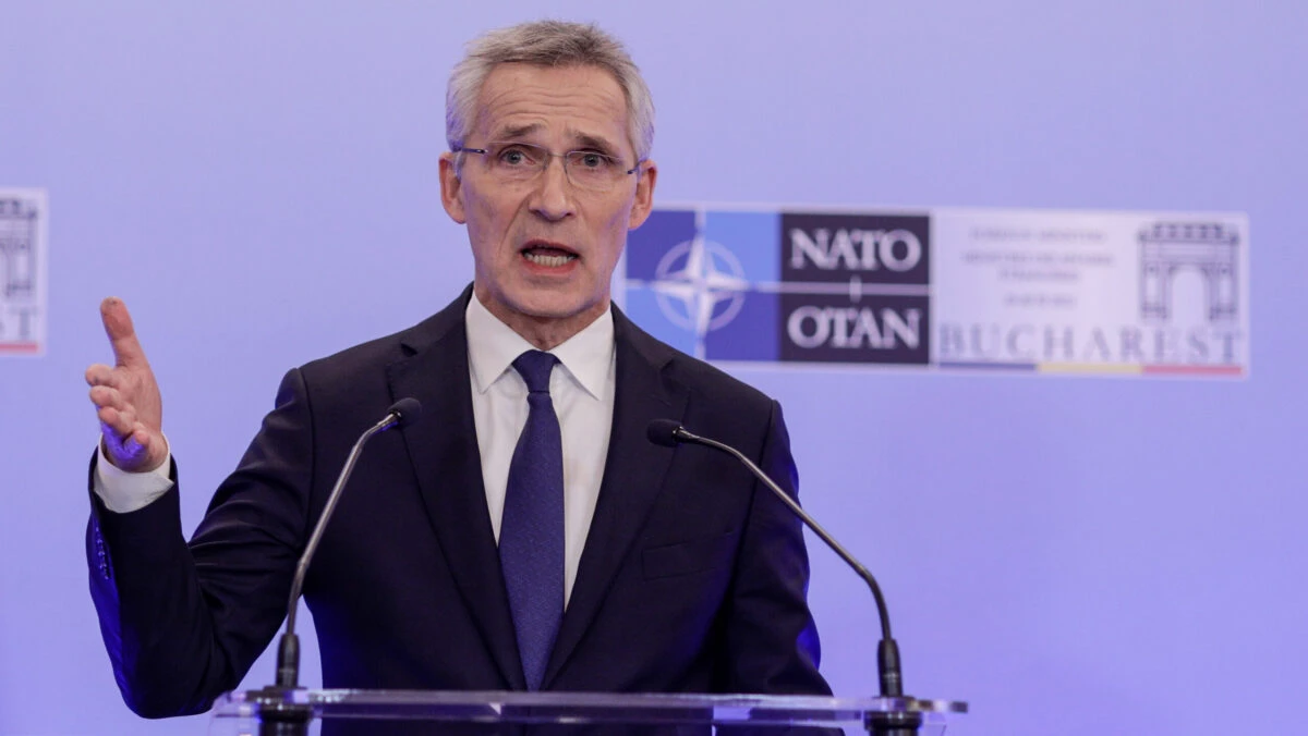 Jens Stoltenberg: România este esenţială pentru apărarea Flancului Estic al NATO