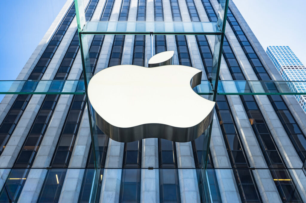 Apple intenționează să își mute o parte din producţia de iPad-uri în India