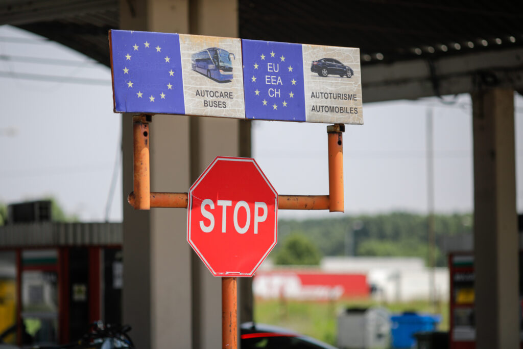 Adio, Schengen?! Ungaria şi Austria îngroapă definitiv România