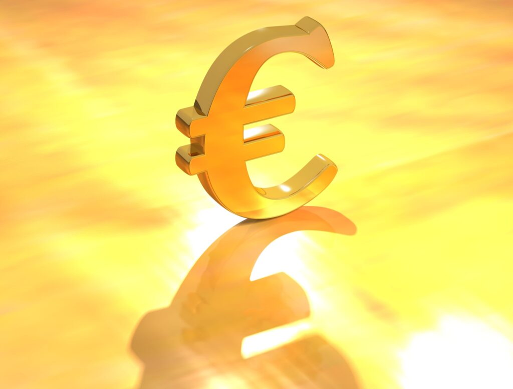 Curs valutar joi, 30 martie 2023. Cât valorează astăzi un euro sau un gram de aur