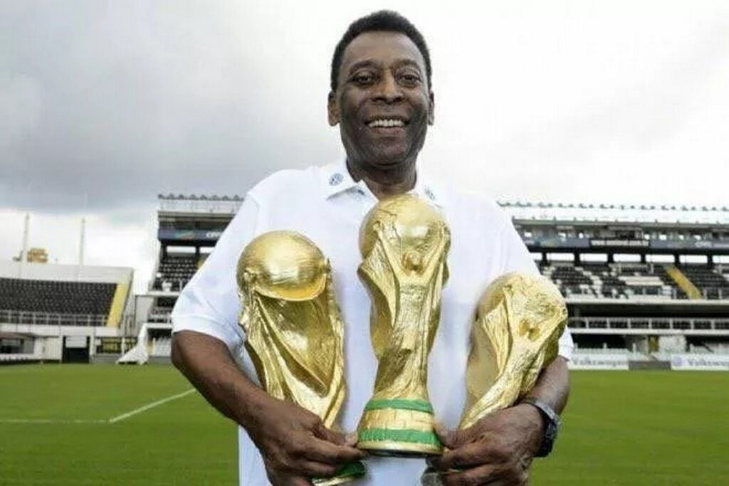A murit Pele! Legenda fotbalului mondial avea 82 de ani. Suferea de cancer