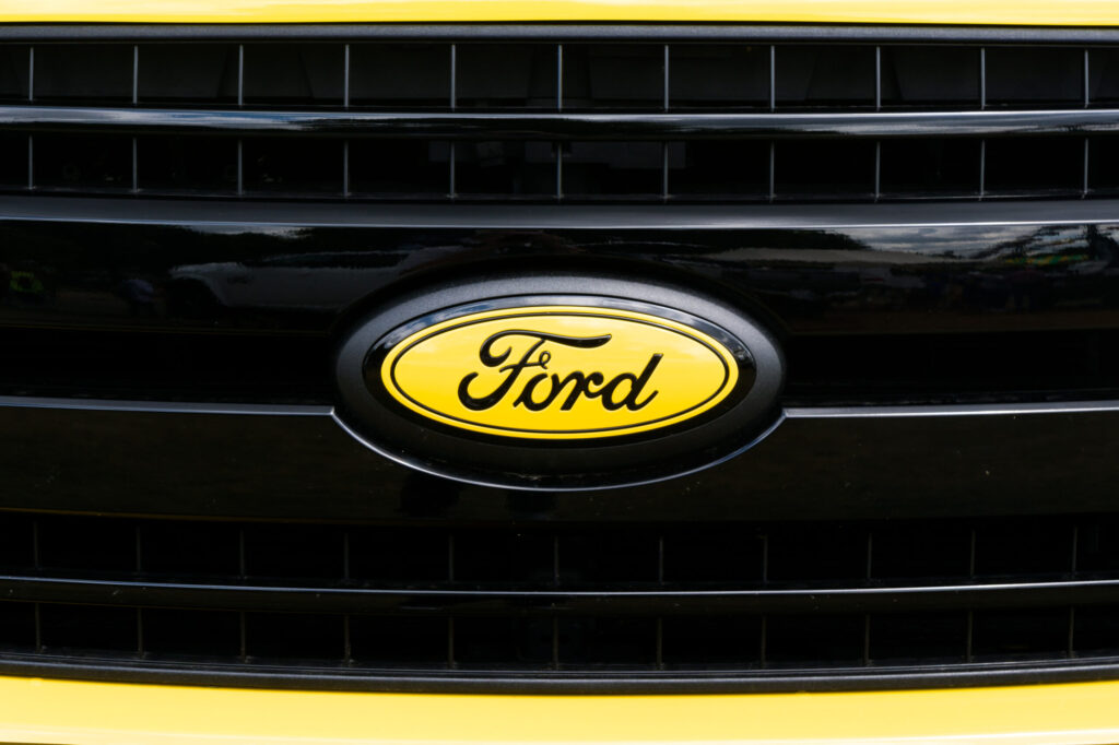Ford vrea să vândă o uzină din Germania. Doi cumpărători chinezi pregătesc deja ofertele