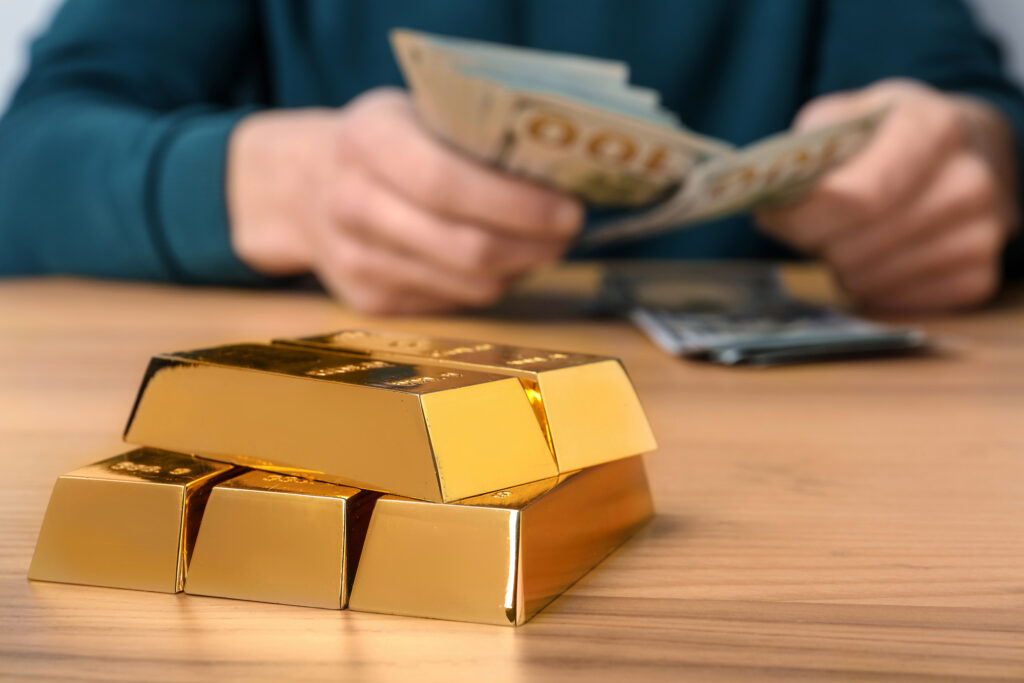 Record al ultimelor şase luni pentru aur. Metalul preţios a ajuns la aproape 1850 dolari/uncie