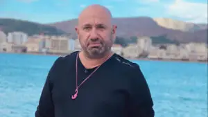 Cum îl cheamă, de fapt, pe Cătălin Scărlătescu! Ce nume are în buletin celebrul chef