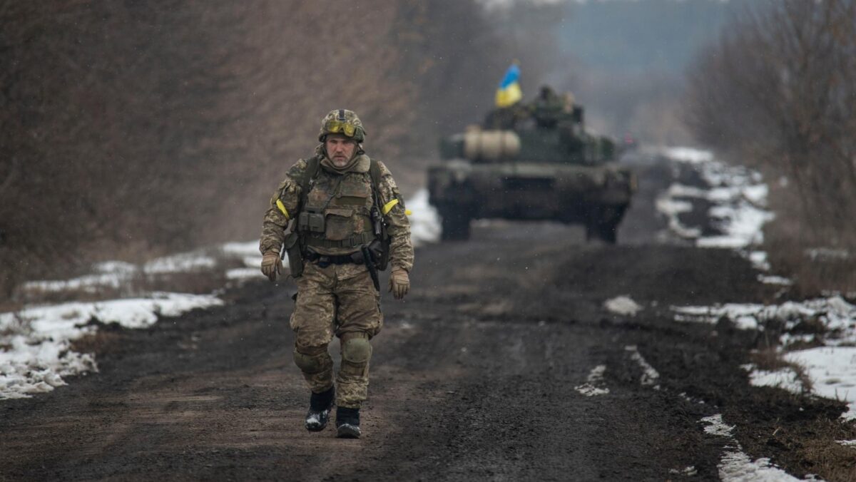 Ucraina se confruntă cu dificultăți în estul țării. Zelenski a recunoscut