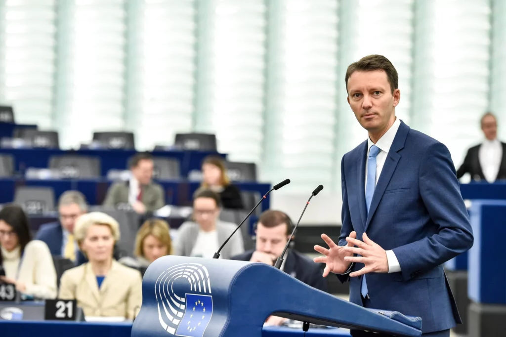 Siegfried Mureșan: Bugetul UE de anul viitor are nevoie de creşteri de alocări, nu de tăieri