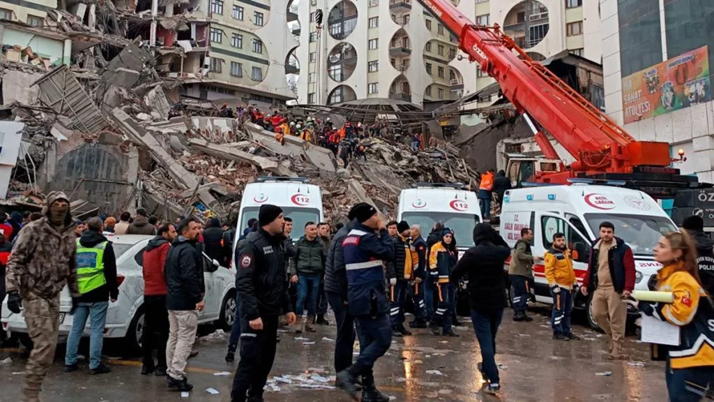 CCIR informează că reprezentanții mediului de afaceri din România pot dona pentru a sprijini poporul turc, grav afectat de cutremur