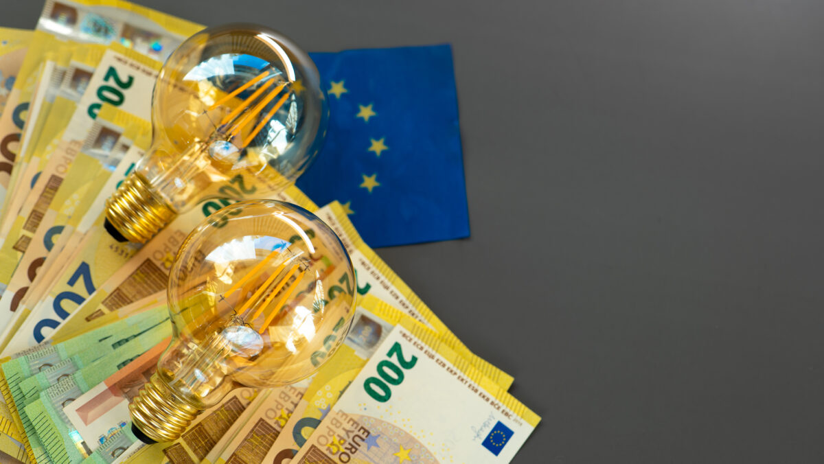 Mario Draghi: Prețurile UE la electricitate trebuie să scadă, sunt de 2-3 ori mai mari decât în SUA