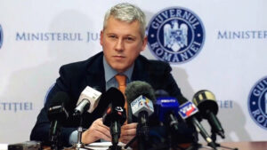 Cătălin Predoiu