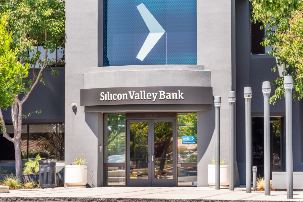 USD Coin a scăzut sâmbătă la un minim istoric după prăbușirea Silicon Valley Bank